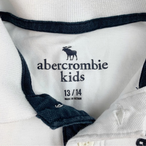 abercrombie kids short sleeve polo shirt in white - Picture 3 of 6
